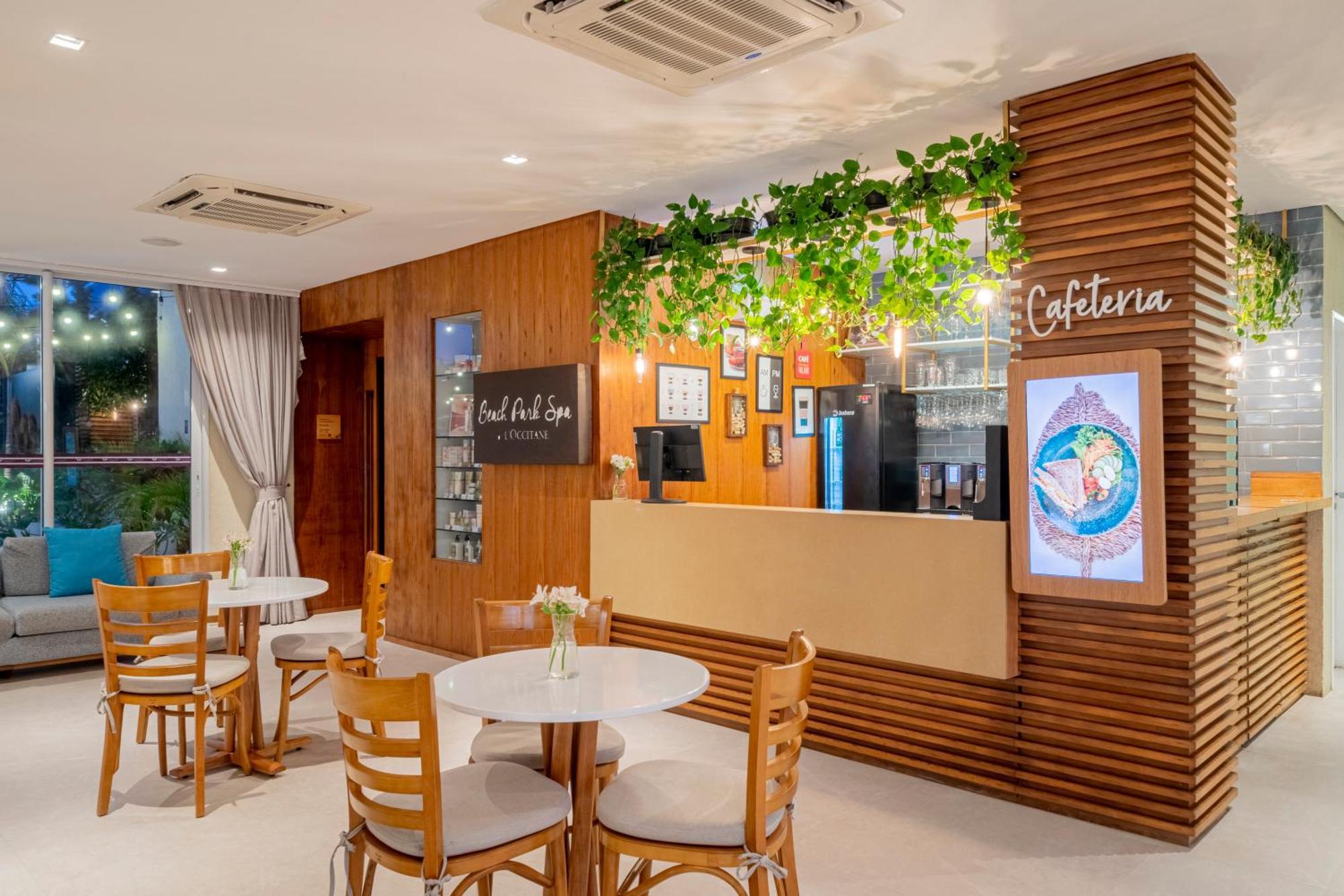 Beach Park Resort - Wellness อากีราซ ภายนอก รูปภาพ