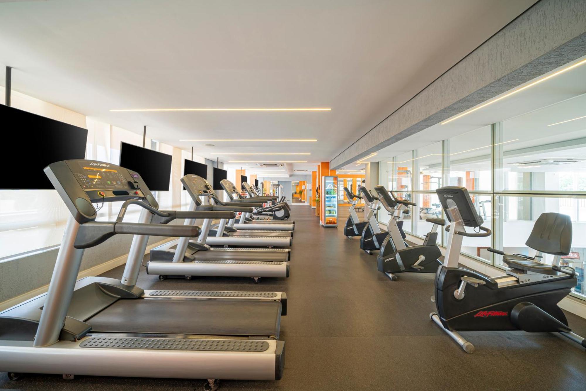 Beach Park Resort - Wellness อากีราซ ภายนอก รูปภาพ